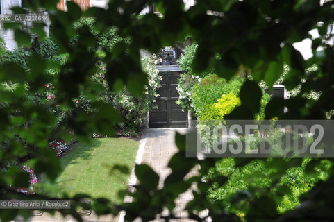 Venice 2/7/10 - the fashion designer Pierre Cardin open his Palace in Venice to present his Musical Casanova in World Premiere in Venice. His Palace, Cà Bragadin, was the House of Giacomo Casanova stilista moda ©Graziano Arici/Rosebud2