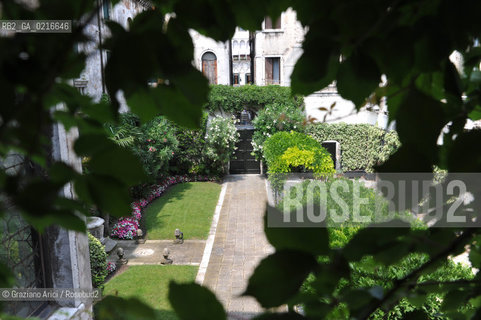 Venice 2/7/10 - the fashion designer Pierre Cardin open his Palace in Venice to present his Musical Casanova in World Premiere in Venice. His Palace, Cà Bragadin, was the House of Giacomo Casanova stilista moda ©Graziano Arici/Rosebud2