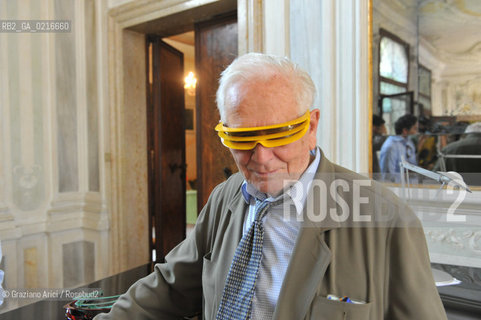 Venice 2/7/10 - the fashion designer Pierre Cardin open his Palace in Venice to present his Musical Casanova in World Premiere in Venice. His Palace, Cà Bragadin, was the House of Giacomo Casanova: Here Pierre Cardin is with his lasta Creation: The Glasses Casanova. stilista moda occhiali ©Graziano Arici/Rosebud2