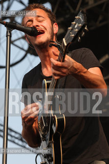 04/07/10 Mestre Parco S.Giuliano (Venice) - Heineken Jammin Festival : The rock band Editors : Tom Smith musica rock ©Graziano Arici/Rosebud2