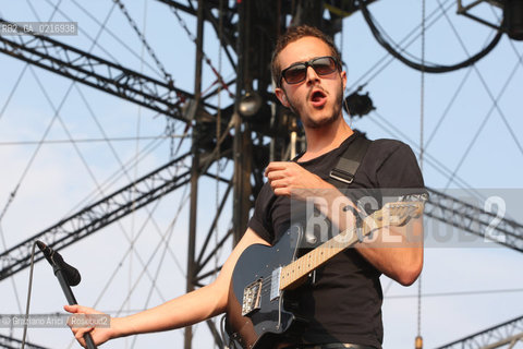 04/07/10 Mestre Parco S.Giuliano (Venice) - Heineken Jammin Festival : The rock band Editors : Tom Smith musica rock ©Graziano Arici/Rosebud2