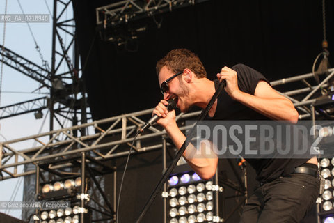 04/07/10 Mestre Parco S.Giuliano (Venice) - Heineken Jammin Festival : The rock band Editors : Tom Smith musica rock ©Graziano Arici/Rosebud2