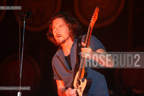 06/07/10 Mestre Parco S.Giuliano (Venice) - Heineken Jammin Festival: the rock band Pearl Jam : Eddie Vedder  musica rock ©Graziano Arici/Rosebud2