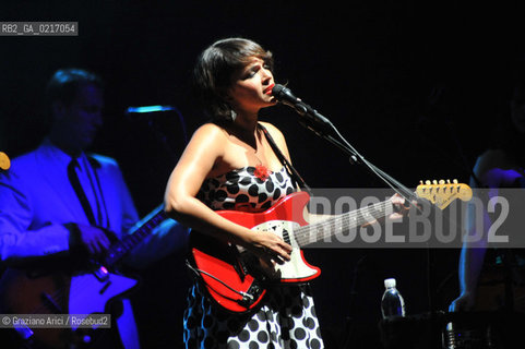 Venice - 24/07/10 The singer and musician Norah Jones musica pop rock ©Graziano Arici/Rosebud2