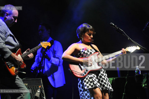 Venice - 24/07/10 The singer and musician Norah Jones musica pop rock ©Graziano Arici/Rosebud2