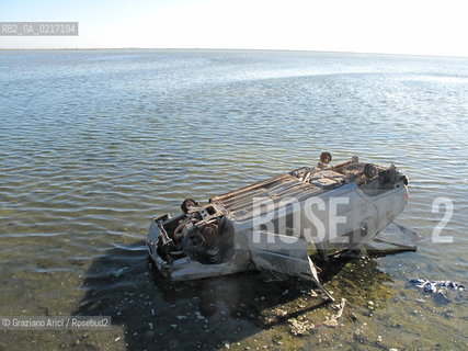 Arles (France , Provence) 10/8/ 2010 : crash car in camargue park geo ©Graziano Arici/Rosebud2