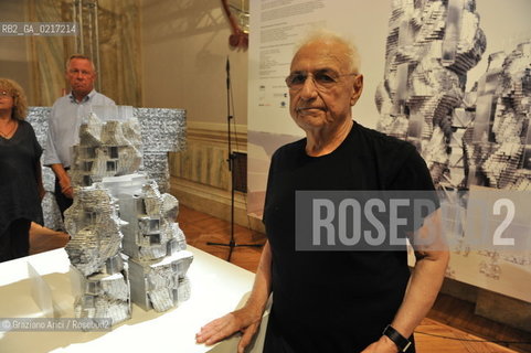 Venice 25/08/2010 - The architect Frank O.Gehry with his Project for the Luma Foundation in Parc des Ateliers in Arles Architettura architetti ©Graziano Arici/Rosebud2