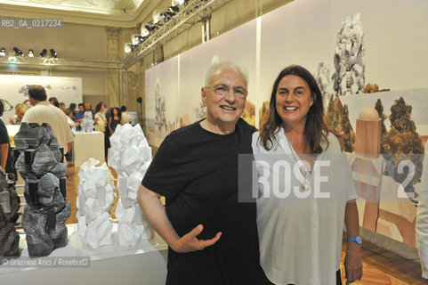 Venice 25/08/2010 - The architect Frank O.Gehry with his Project for the Luma Foundation in Parc des Ateliers in Arles and Maia Hoffmann Luma Foundation President  Architettura architetti ©Graziano Arici/Rosebud2