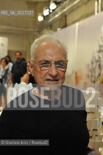 Venice 25/08/2010 - The architect Frank O.Gehry with his Project for the Luma Foundation in Parc des Ateliers in Arles Architettura architetti ©Graziano Arici/Rosebud2