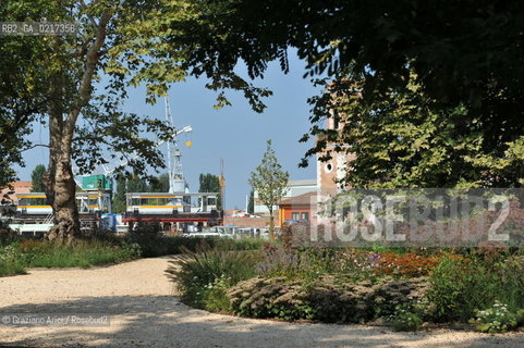 Venice 26/08/2010 -  12 Architecture Biennale: Arsenale: Giardino delle Vergini -  Architettura architetti giardini ©Graziano Arici/Rosebud2