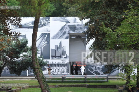 Venice 26/08/2010 -  12 Architecture Biennale: Austria Pavillon : Under Construction -  Architettura architetti giardini ©Graziano Arici/Rosebud2