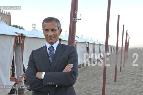 Venice 3/09/10 - The writer Gianrico Carofiglio in the Venice Lido Beach letteratura ©Graziano Arici/Rosebud2