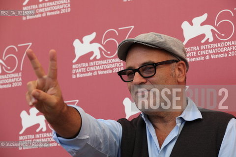 67th Venice International Film Festival - Venice September 4, 2010 - Photocall of the film La Commedia - The director Amos Poe