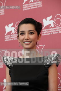 67th Venice International Film Festival - Venice September 5, 2010 - Photocall of the film Di Renjie Zhi Tongtian Diguo (Detective Dee and the Mystery of the Phantom Flame) - The actress Li Bingbing