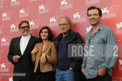67th Venice International Film Festival - Venice September 10, 2010 - Photocall of the film Road To Nowhere. Left to right: Actor Fabio Testi, actress Shannyn Sossamon, the director Monte Hellman, actor Tygh Runyan.
