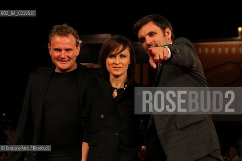 67th Venice International Film Festival - Venice September 10, 2010 - Red Carpet of the film Drei - Right to left: actor Sebastian Schipper, actress Sophie Rois, actor Devid Striesow