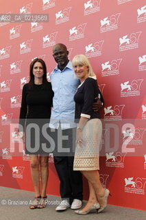 67th Venice International Film Festival - Venice September 11, 2010 - Photocall of the film The Tempest - Left to right: The director Julie Taymore, actor Djimon Hounsou, actress Helen Mirren.