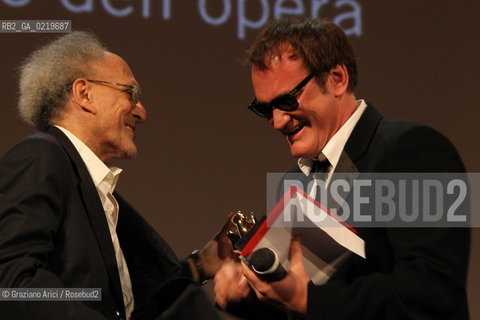 67th Venice International Film Festival - Venice September 11, 2010 - The Awards at the 67th Venice Film Festival - Special Lion for an Overall Work to : Monte Hellman.Quentin Tarantino (right) and director Monte Hellman