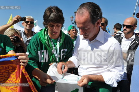 Venice 12/09/10 - Festa dei popoli Padani : The Veneto Region Governor Luca Zaia with Lega Nord Militants Lega Nord @ Graziano Arici
