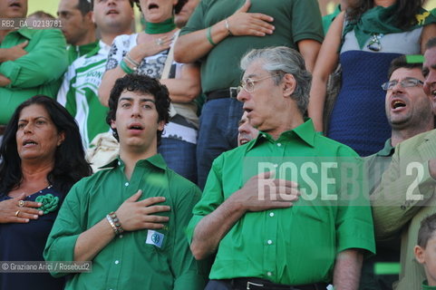 Venice 12/09/10 - Festa dei popoli Padani : The Minister and Lega Nord President Umberto Bossi with his son, Renzo  @ Graziano Arici