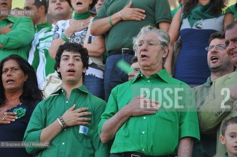Venice 12/09/10 - Festa dei popoli Padani : The Minister and Lega Nord President Umberto Bossi with his son, Renzo  @ Graziano Arici