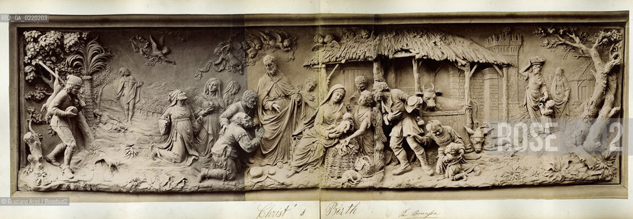 -VENEZIA, SENZA INDICAZIONE DELLAUTORE,DAL LIBRO  BASSIRILIEVI DELLA CHIESA DI SAN GIOVANNI E PAOLO IN VENEZIA . STAMPE ALLALBUMINA INCOLLATE SU CARTONE, CM 26X34. SANTI GIOVANNI E PAOLO, ARTE, SCULTURA, FOTOANTICHE .-VENICE, NO AUTHORS INDICATION, FROM THE BOOK BASSORILIEVI DELLA CHIESA DI SANTI GIOVANNI E PAOLO IN VENEZIA, ALBUMEN PHOTOGRAPH MOUNTED ON CARDBOARD, CM 26X34 © ARCHIVIO Graziano Arici/Rosebud2 ..
