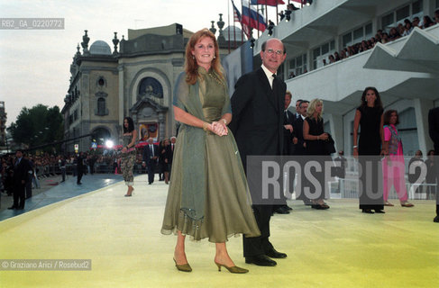 - Venezia,1999. 56°Festival Internazionale dArte Cinematografica. La principessa Sarah Ferguson e Gaddo della Gherardesca. Cinema politica principessa .- Venice,1999. 56th Venice International Film Festival. The princess Sarah Ferguson  with Gaddo della Gherardesca ©  Graziano Arici
