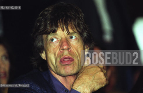 - Venezia, 2000. 57°Festival Internazionale dArte Cinematografica di Venezia.Il cantante rock Mick Jagger, leader dei Rolling Stones,alla prima del film Liam al Palazzo del Cinema. Cinema ritratto musica cantante rock.- Venice, 2000. 57th Venice International Film Festival. Portrait of the singer Mick Jagger, leader of the band Rolling Stones, at projection of the film Liamin the Palazzo del Cinema  ©  Graziano Arici