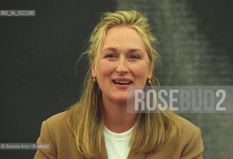 - Venezia,1999. 56°Festival Internazionale dArte Cinematografica. Ritratto dellattrice Meryl Streep. Cinema attrice ritratto.- Venice,1999. 56th Venice International Film Festival.Portrait of the actress Meryl Streep ©  Graziano Arici