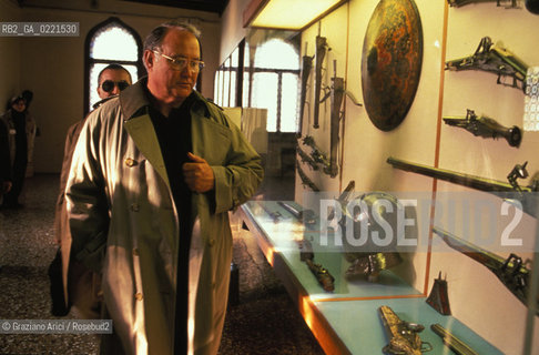- Venezia, 1995.The general Norman Schwarzkopf, commander of Usa Army during the war Usa-Iraq (Desert-Storm), during the visit in Venice..- Venice, 1995. Il generale Norman Schwarzkopf, comandante dellesercito americano durante la guerra Usa-Iraq (Desert-Storm), in visita a Venezia . Politica generale esercito comandante guerra ©Graziano Arici/Rosebud2