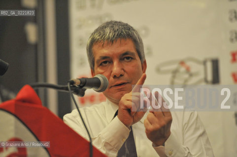 Venice 17/12/10 -  The Puglia Governor Nichi Vendola in a public debate i Architecture University politica IUAV ©Graziano Arici/Rosebud2