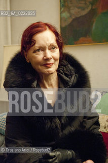 Pieve di Soligo (TV) 14/1/02/11 - In St Valentinès Day, the poet Patrizia Valduga, in Pieve di Soligo to present his book Poeti innamorati about poetry and love, meet the poet Andrea Zanzotto at home letteratura poesia ©Graziano Arici/Rosebud2