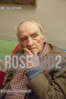 Pieve di Soligo (TV) 14/1/02/11 - In St Valentinès Day, the poet Patrizia Valduga, in Pieve di Soligo to present his book Poeti innamorati about poetry and love, meet the poet Andrea Zanzotto at home letteratura poesia ©Graziano Arici/Rosebud2