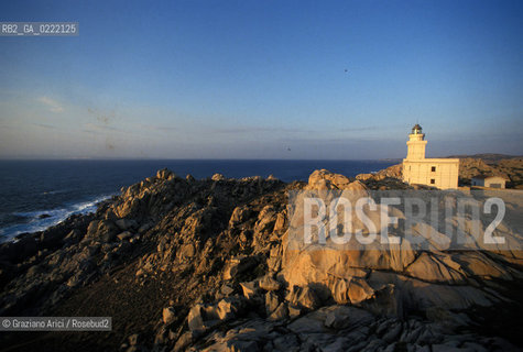 Sardegna,2002.Gallura,Santa Teresa di Gallura.Il faro a Capo Testa.Geo isola gallura costa paradiso.Sardinia,2002.Gallura,Santa Teresa of Gallura.The Capo Testa lighthouse  ©Graziano Arici/Rosebud2