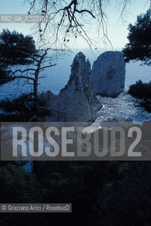 -Capri,(Campania),2002.Panorama e veduta della costa presso Capri.  Geo paesaggio natura mare.-Capri,(Campania),2002.View of coast of Capri ©Graziano Arici/Rosebud2