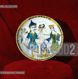 - Isola di San Lazzaro degli Armeni,Venezia.Pagina miniata dei Vangeli del 1744 che si trovano nella biblioteca del monastero. Lisola di San Lazzaro degli Armeni abbandonata nel XVI, nel 1717 fu donata dalla Repubblica di Venezia a un gruppo di monaci armeni fuggiti dalle persecuzioni turche, i quali restaurarono la chiesa e costruirono un monastero.GEO armeni monastero biblioteca vangeli miniature religione .- Saint Lazarus Island, Venice.Illuminated page of the Gospel 1744. The small island is one of worlds foremost centers of Armenian culture,it is completely occupied by a monastery ©Graziano Arici/Rosebud2