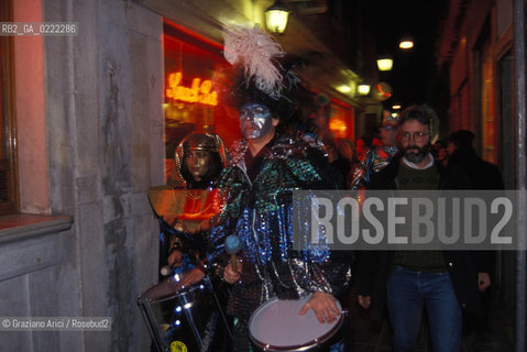 - Venezia,1993.Carnevale di Venezia.Maschera.GEO Carnevale maschera carnival travestimento.- Venice,1993. Carnival of Venice.Masker ©Graziano Arici/Rosebud2