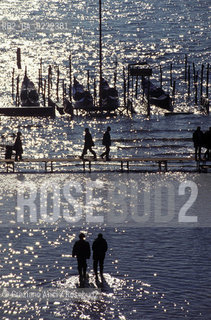 - Venezia. Acqua alta. Geo acqua alta.- Venice.Hight tide ©Graziano Arici/Rosebud2