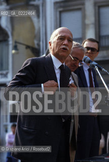 Venezia, 1983.Convegno politico del partito MSI in Campo San Bartolomeo: Giorgio Almirante, Segretario del partito Movimento Sociale Italiano. Politica convegno MSI Fascismo Destra politico partito .Venice, 1983. Politic convention of MSI party in the Campo San Bartolomeo: the Secretary of MSI party, Giorgio Almirante during a congress ©Graziano Arici/Rosebud2  astga ©Graziano Arici/Rosebud2