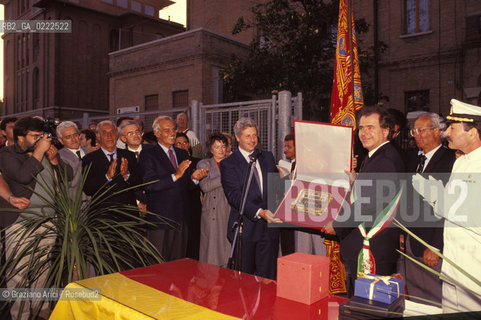- Ravenna,1992.Festa per il ritorno del Moro di Venezia. Sport vela competizione Americàs Cup.- Ravenna,1992.Party for return of the Moro of Venice. ©Graziano Arici/Rosebud2