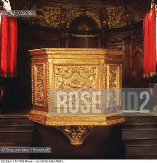 Nome:..SINAGOGA DELLA SANTA COMUNITÀ CANTON : PULPITO DELLA BIMÀ  ....Localizzazione:..VENEZIA / CANNAREGIO / CAMPO DEL GHETTO NOVO SINAGOGA DELLA SANTA COMUNITÀ CANTON / SCUOLA CANTON  ..VENICE / CANNAREGIO / CAMPO GHETTO NOVO  SYNAGOGUE OF THE SACRED COMMUNITY OF CANTON  / SCUOLA CANTON   ..Soggetto:..PULPITO DELLA BIMÀ  ..PULPIT OF THE BIMAH   ..Cronologia:..SEC. XVIII SECONDA METÀ /1780 ca...XVIIth CENTURY / 1780 about  ..Autore:......Stile:..BAROCCO  ..BAROQUE   ..Editori Stampatori:......Committenza:..EBREI DI ORIGINE PROVENZALE DI RITO ASHKENAZITA  ..FRENCH ASHKENAZI JEWS   ..Materia e Tecnica:..LEGNO INTAGLIATO E DORATO  ..CARVED AND GILT WOOD  ..Collocazione:......Note:......Riproduzione Fotografica:..Graziano Arici/Rosebud2  ....Copyright:..Graziano Arici/Rosebud2/  ....Data:..1994....Costo:..A....Key:..CHIESA   ..CHURCH ..