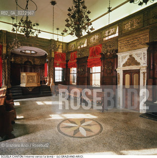Nome:..SINAGOGA DELLA SANTA COMUNITÀ CANTON : INTERNO VERSO LA BIMÀ  ....Localizzazione:..VENEZIA / CANNAREGIO / CAMPO DEL GHETTO NOVO SINAGOGA DELLA SANTA COMUNITÀ CANTON / SCUOLA CANTON  ..VENICE / CANNAREGIO / CAMPO GHETTO NOVO  SYNAGOGUE OF THE SACRED COMMUNITY OF CANTON  / SCUOLA CANTON   ..Soggetto:..INTERNO VERSO LA BIMÀ  ..INTERIOR TOWARDS THE BIMAH   ..Cronologia:..SEC. XVI SECONDO QUARTO /1532..XVIth CENTURY  /1532..Autore:......Stile:..BAROCCO  ..BAROQUE   ..Editori Stampatori:......Committenza:..EBREI DI ORIGINE PROVENZALE DI RITO ASHKENAZITA  ..FRENCH ASHKENAZI JEWS   ..Materia e Tecnica:......Collocazione:......Note:......Riproduzione Fotografica:..Graziano Arici/Rosebud2  ....Copyright:..Graziano Arici/Rosebud2/  ....Data:..1994....Costo:..A....Key:..CHIESA   ..CHURCH..