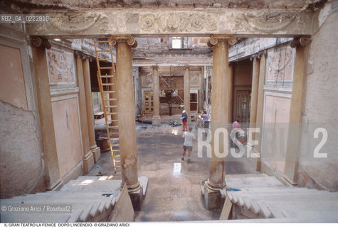 Caption: Nome: ..GRAN TEATRO LA FENICE..Descrizione: ..IL FOYER DOPO LINCENDIO / VENEZIA..Credit: ..Graziano Arici/Rosebud2/..Costo: ..A..Nazione: ..ITALIA..Città: ..VENEZIA..Data: ..1996