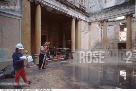 Caption: Nome: ..GRAN TEATRO LA FENICE..Descrizione: ..IL FOYER DOPO LINCENDIO / VENEZIA..Credit: ..Graziano Arici/Rosebud2/..Costo: ..A..Nazione: ..ITALIA..Città: ..VENEZIA..Data: ..1996
