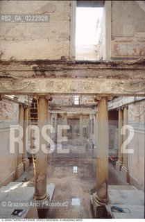 Caption: Nome: ..GRAN TEATRO LA FENICE..Descrizione: ..IL FOYER DOPO LINCENDIO / VENEZIA..Credit: ..Graziano Arici/Rosebud2/..Costo: ..A..Nazione: ..ITALIA..Città: ..VENEZIA..Data: ..1996