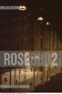 Caption: Nome:..RICCIARELLI KATIA..Descrizione: ..MUSICA CLASSICA CANTANTE LIRICA SOPRANO / GRAN TEATRO LA FENICE VENEZIA..Credit: ..Graziano Arici/Rosebud2/..Costo: ..A..Nazione: ..ITALIA..Città: ..VENEZIA..Data: ..1985..La cessione dei diritti di questa immagine si intende per quanto di nostra competenza. Non comprende invece le eventuali spese  relative a diritti che potranno essere richiesti dagli Enti o persone fisiche cui appartengono eventualmente i soggetti  ripresi. Tali costi, ove necessari, e l’espletamento di qualsivoglia pratica di richiesta di concessione del permesso di pubblicazione sono esclusivamente a carico e a cura del soggetto acquirente di questa immagine.