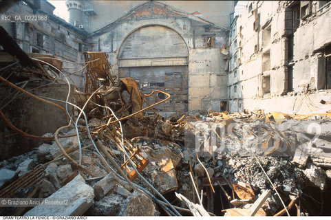 Caption: Nome: ..GRAN TEATRO LA FENICE..Descrizione: ..IL PALCOSCENICO DOPO LINCENDIO / VENEZIA..Credit: ..Graziano Arici/Rosebud2/..Costo: ..A..Nazione: ..ITALIA..Città: ..VENEZIA..Data: ..FEBBRAIO 1996