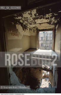 Caption: Nome: ..GRAN TEATRO LA FENICE..Descrizione: ..SCALE PER I PALCHI DOPO LINCENDIO / VENEZIA..Credit: ..Graziano Arici/Rosebud2/..Costo: ..A..Nazione: ..ITALIA..Città: ..VENEZIA..Data: ..FEBBRAIO 1996