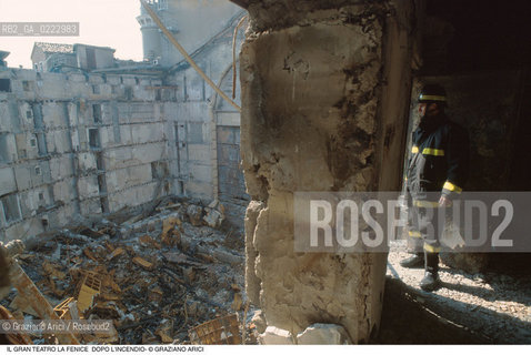 Caption: Nome: ..GRAN TEATRO LA FENICE..Descrizione: ..LA SALA DOPO LINCENDIO / VENEZIA..Credit: ..Graziano Arici/Rosebud2/..Costo: ..A..Nazione: ..ITALIA..Città: ..VENEZIA..Data: ..FEBBRAIO 1996