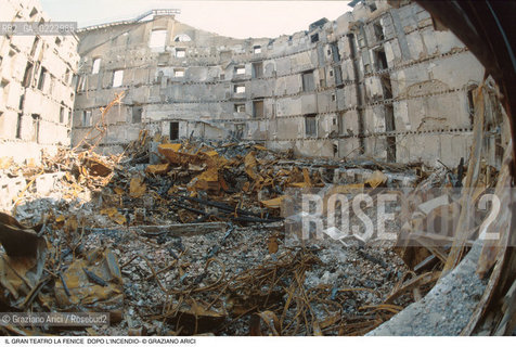 Caption: Nome: ..GRAN TEATRO LA FENICE..Descrizione: ..LA SALA DOPO LINCENDIO / VENEZIA..Credit: ..Graziano Arici/Rosebud2/..Costo: ..A..Nazione: ..ITALIA..Città: ..VENEZIA..Data: ..FEBBRAIO 1996